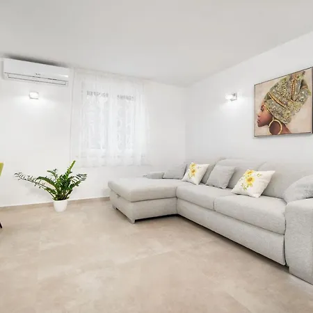 Apartment Amadeo Split