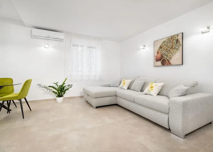 شقة Amadeo سبليت